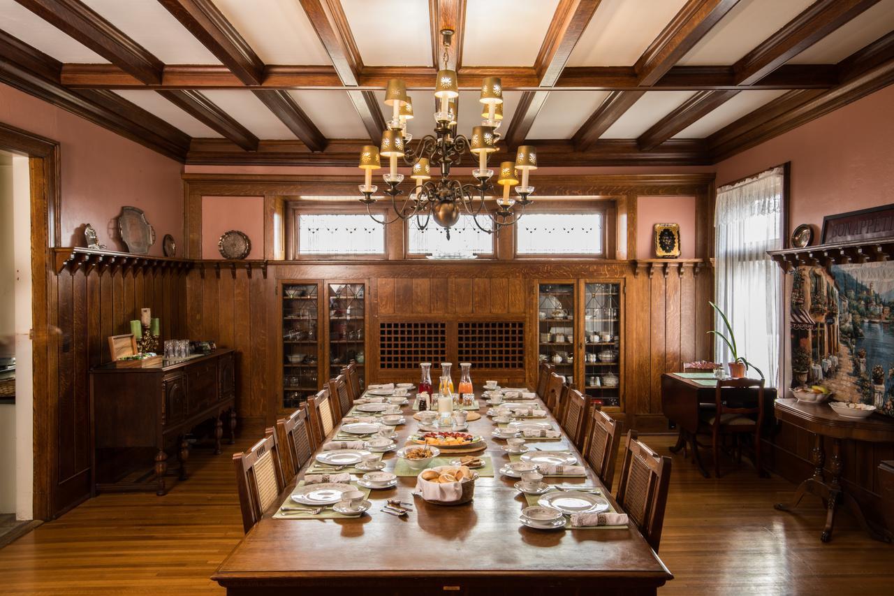Ringling House Bed & Breakfast Baraboo Exterior photo